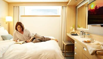 1548638290.0401_c636_Viking River Cruises - Freya - Accommodation - Standard - Photo 1.jpg